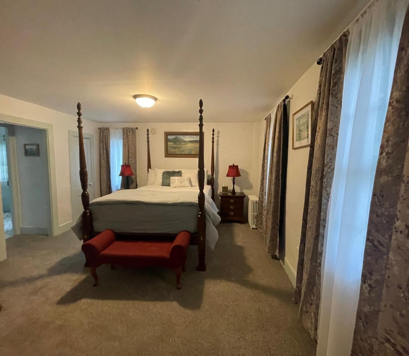 & Mini-hôtel
